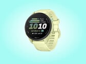 Компания Garmin перешла с версий v9.xx на стабильные сборки v18.xx для моделей Forerunner 70 и Forerunner 170; на фотографии представлена первая из них.