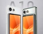 Модель Hisense A10 оснащена вторым дисплеем на задней панели, который можно снять.