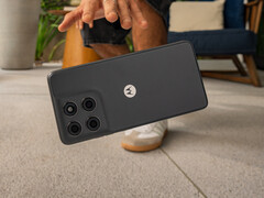 Moto G37 Power сертифицирован по стандартам IP64 и MIL-STD-810H.