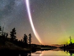 Изображение феномена STEVE (Источник изображения: Dave Markel Photography; обрезано)