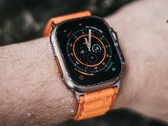 После годичного перерыва серия Apple Watch Ultra предположительно получит некоторые обновления (Источник изображения: Alek Olson)