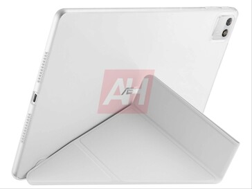 Планшет Asus Pad с многофункциональной крышкой.
