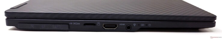 Левая сторона: ROG XG Mobile, слот microSD, HDMI 2.1, аудио разъем