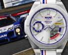 Часы Edifice x Nismo ECB-S10NIS-7A от Casio выпущены ограниченной серией. (Источник изображения: Casio)