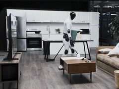 Гуманоидный робот Figure 03 убирает в гостиной