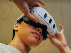 Следующая гарнитура Meta может выглядеть совсем иначе, чем нынешняя Quest 3S, на фото. (Источник изображения: Meta)