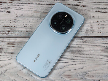 Honor Magic7 Pro (источник изображения: Дэниел Шмидт)