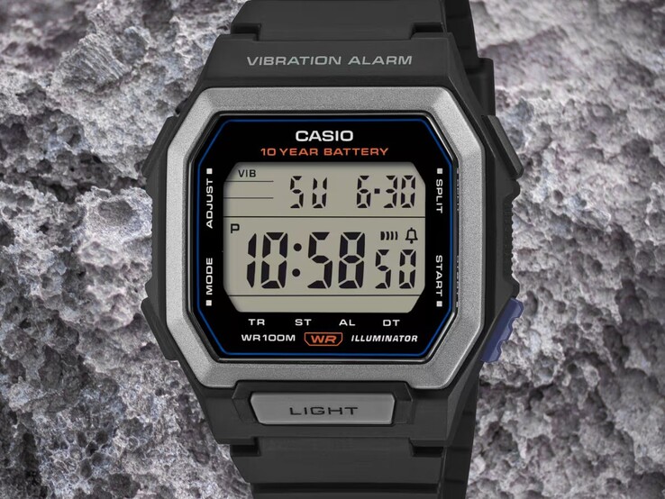 Часы Casio W-738-H-1AJF могут похвастаться водонепроницаемостью 100 м (10 бар)