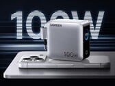 Новая модель Ugreen Nexode Pro 100W оснащена четырьмя портами и интеллектуальным дисплеем