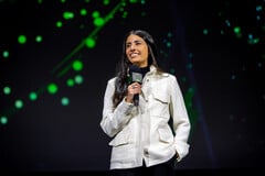 Генеральный директор Xbox Asha Sharma во время презентации Xbox.