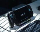 Ноутбук Asus ROG Xbox Ally X работает на базе APU AMD Ryzen Z2 Extreme. (Источник изображения: Alex Waetzel для NotebookcheckReviews на YouTube)