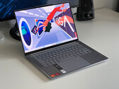 Обзор Lenovo Yoga Slim 7 14 G8 AMD - Эксклюзивный процессор Zen4 и прекрасный 2.9K OLED экран