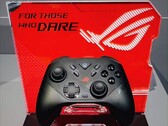 Беспроводной контроллер ROG Raikiri II Xbox, представленный на выставке Gamescom. (Источник изображения: Asus ROG)