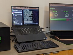 Blade 16 получил несколько внутренних обновлений, сохранив при этом прежний дизайн корпуса