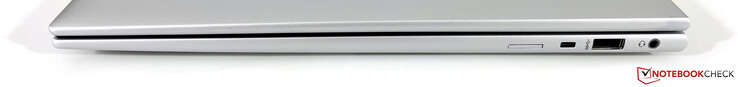 Правая сторона: слот nanoSIM (только для версии с LTE), слот Kensington Nano, USB-A 3.2 Gen.1 (5 Гбит), аудио разъем