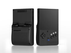 Retroid Pocket Classic 6 SG имеет черный корпус. (Источник изображения: Retroid)