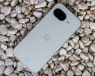 Pixel 10a белого цвета