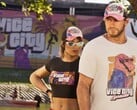 На новых скриншотах из GTA 6 Джейсон и Люсия представлены в необычном ретро-образе.