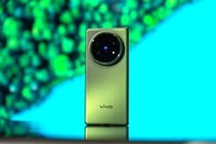 Импортный Vivo X Fold 5 иногда стоит всего половину ожидаемой цены Samsung Galaxy Z Fold 7. (Источник изображения: Weibo)