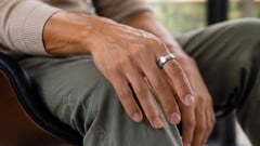 Устройство Signal Ring разработано для замены манжеты, используемой для измерения артериального давления уже 150 лет, и обеспечивает значительно более высокую надежность по сравнению с Apple Watch или Galaxy Watch.