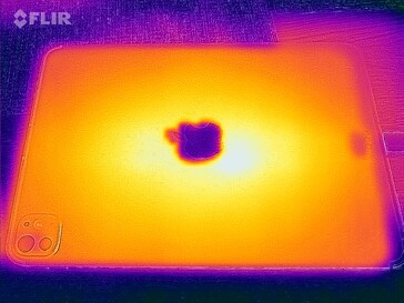Температура поверхности под нагрузкой (сзади)