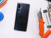 U24 Pro. (Источник изображения: JerryRigEverything)