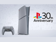 Ограниченная серия консоли и контроллера Sony PlayStation 30th Anniversary на фото (источник изображения: PlayStation Direct)