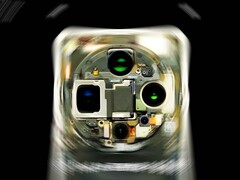 Oppo Find X9 Ultra скрывает под капотом самую агрессивную систему камер 2026 года.