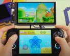 Компания Anbernic представила игру на двух дисплеях Nintendo DS на нескольких последних портативных устройствах, включая RG476H, изображенную на фото. (Источник изображения: Anbernic)