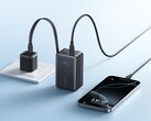 Новый Nano Power Bank (10K, 45 Вт, встроенный выдвижной кабель USB-C) от Anker (на фото) уже поступил в продажу в США. (Источник изображения: Anker)