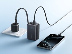 Новый Nano Power Bank (10K, 45 Вт, встроенный выдвижной кабель USB-C) от Anker (на фото) уже поступил в продажу в США. (Источник изображения: Anker)