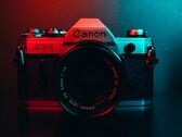 Ожидается, что модель Canon EOS R8 Mark II будет отличаться дизайном, вдохновлённым моделью Canon AE-1.