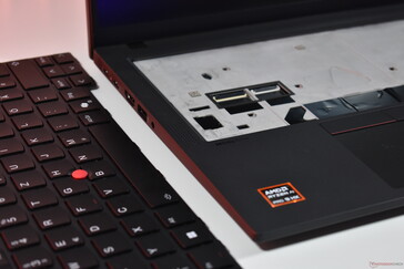 Lenovo ThinkPad P14s Gen 6 AMD: заменяемая пользователем клавиатура