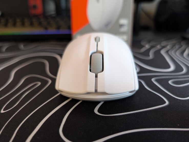 Передний профиль SteelSeries Rival 3 Wireless Gen 2.