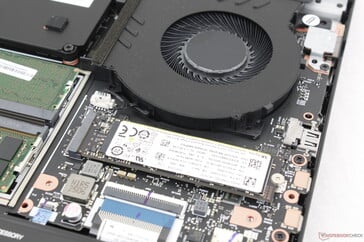 Вторичный слот M.2 PCIe4 x4 2280