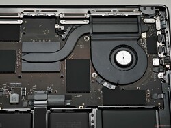 SoC M5 охлаждается одним вентилятором.