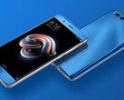 Xiaomi Mi Note 3 появился в эпоху смартфонов без вырезов на экране. (Источник: PiunikaWeb)