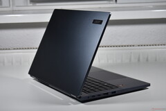 Ответ Acer на бизнес-ноутбуки Dell, Lenovo и HP: TravelMate P4. (Источник изображения: Benjamin Herzig/Notebookcheck)
