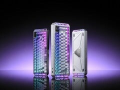 (Модель Lenovo Legion R7 RT75 отличается полностью алюминиевым корпусом)