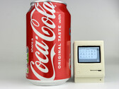 Ник Гиллард собирает pico-mac-nano - Mac Classic высотой 62 мм, питающийся от WaveShare Pico Zero. (Источник изображения: Ник Гиллард)