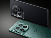 Скорее всего, OnePlus выпустит свой следующий флагман в традиционных зеленом и черном цветах, как OnePlus 12, на фото. (Источник изображения: OnePlus)
