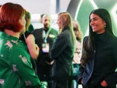 Фотография генерального директора Xbox Аши Шармы во время интервью BBC
