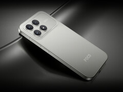 Xiaomi продает Poco F8 Pro в синем и черном цветах, а также в варианте Titanium Silver, показанном здесь. (Источник изображения: Xiaomi)