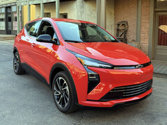 Электрический кроссовер Chevy Bolt 2026 года. (Источник изображения: GM)