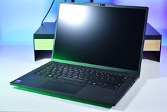 Lenovo ThinkPad P14s Gen 6 Intel, оснащенный Nvidia RTX Pro 500 Blackwell Generation (источник изображения: Benjamin Herzig)