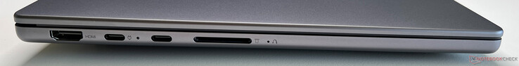 Слева: HDMI 2.1, 2x USB-C 4.0 (40 Гбит/с, DisplayPort Alt Mode 2.1, Power Delivery 3.0), устройство для чтения карт памяти SD