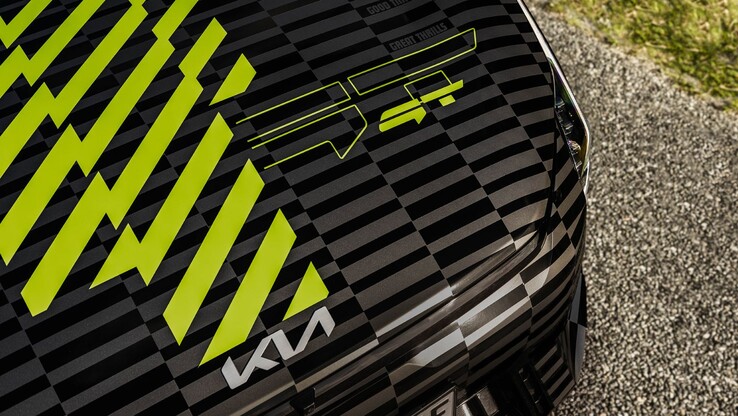 Kia EV4 GT с новой оберткой GT Wrap. (Источник изображения: Kia)