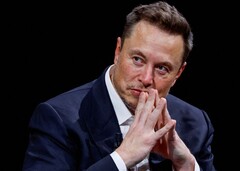 Генеральный директор Tesla Элон Маск (Источник изображения: Reuters)