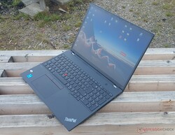 Lenovo ThinkPad T16 G1