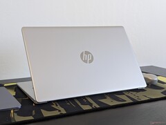 HP 17t теперь является одним из самых доступных ноутбуков в своем классе (Источник изображения: Notebookcheck)